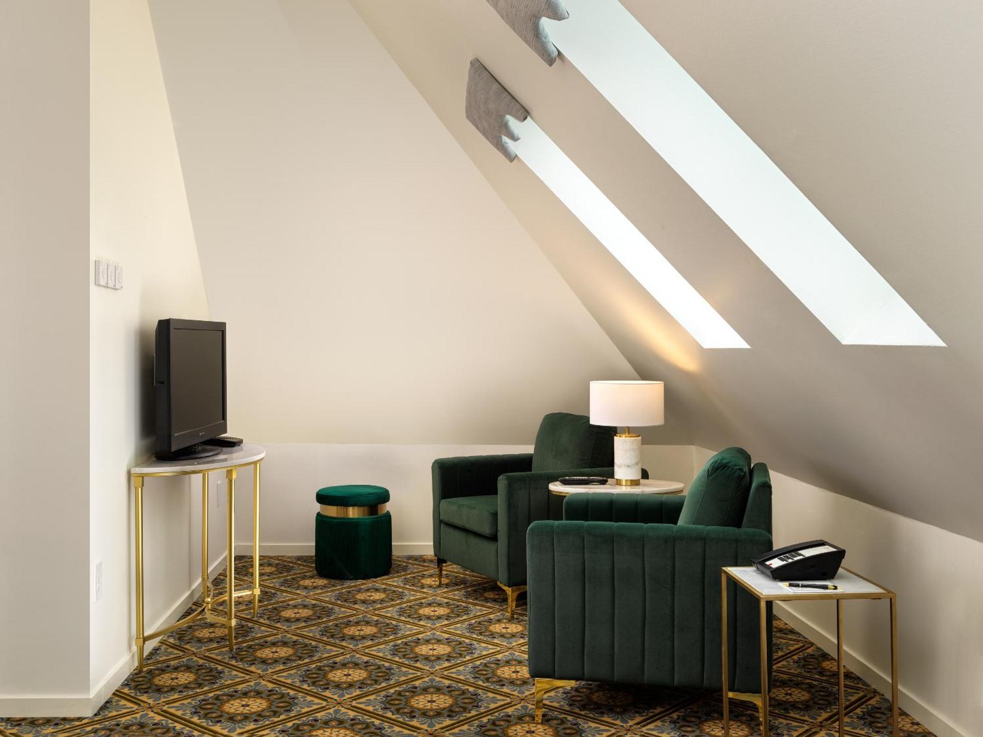 Pendray And Tea House Hotel Victoria