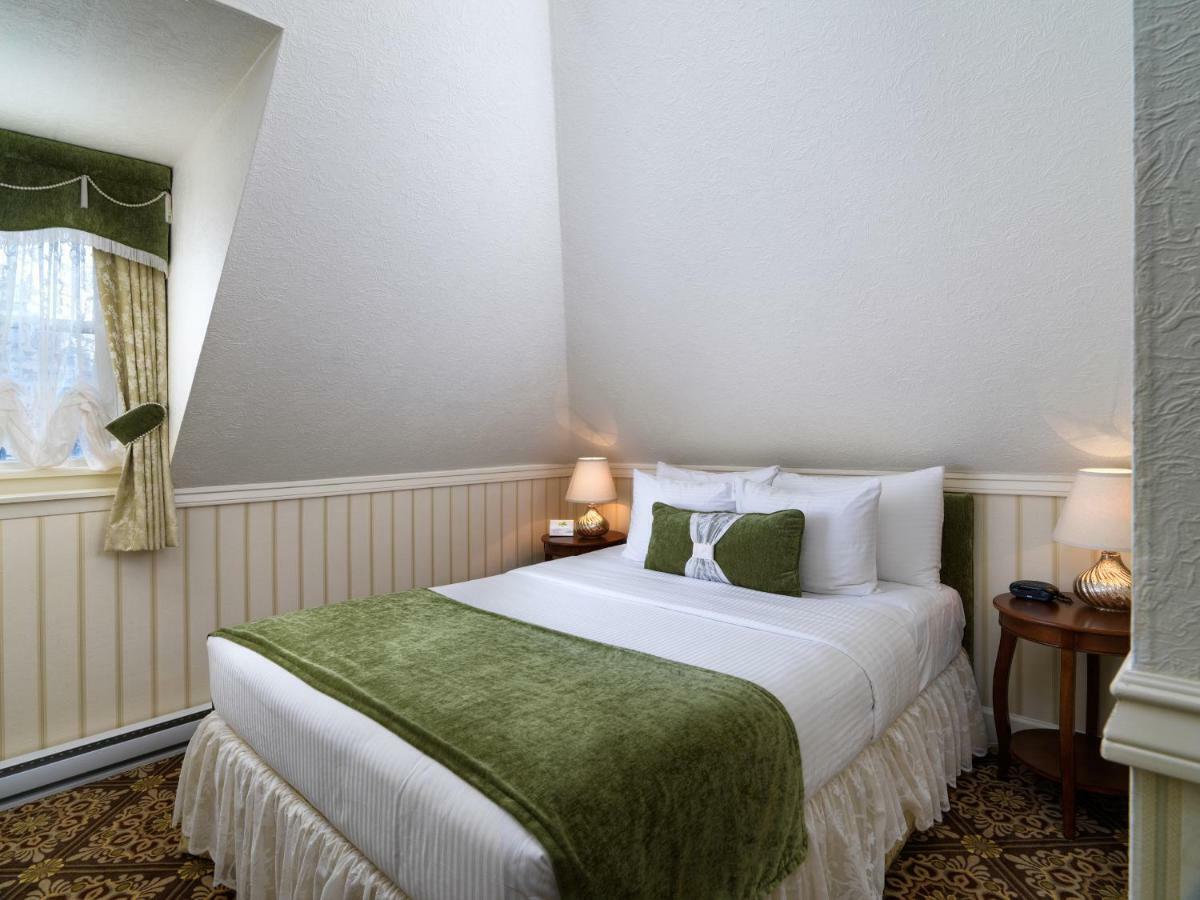 Pendray And Tea House 3*